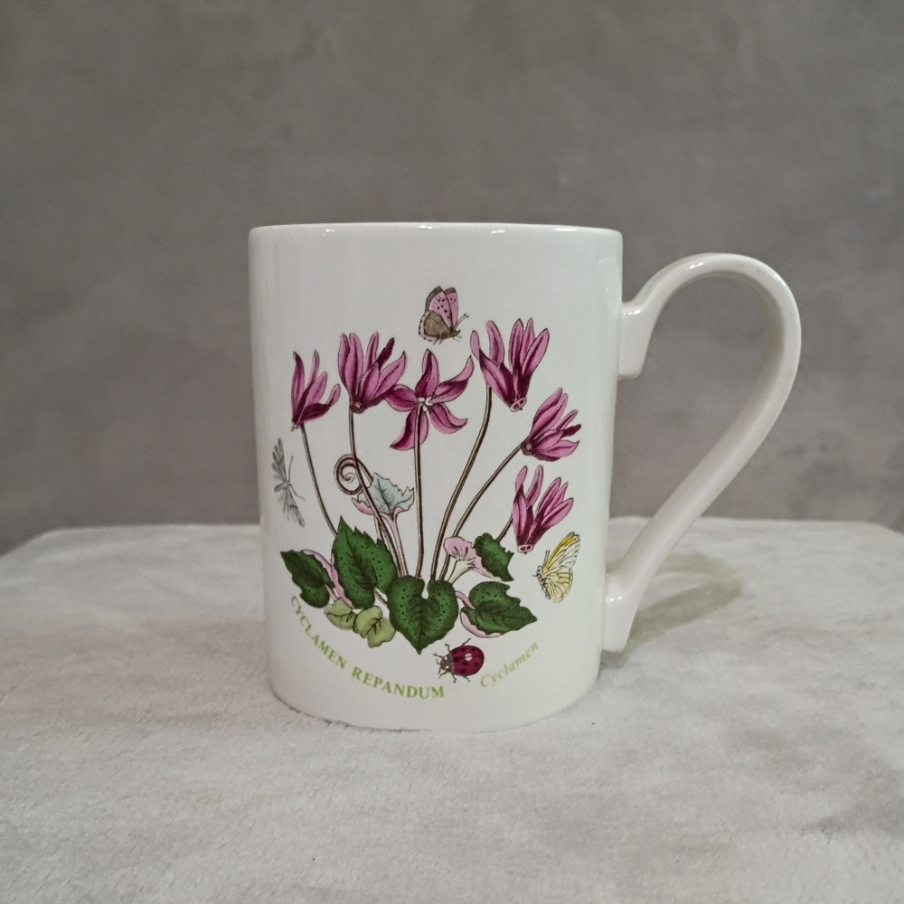 Portmeirion Botanic Garden Cyclamen Mug Cup Green Script